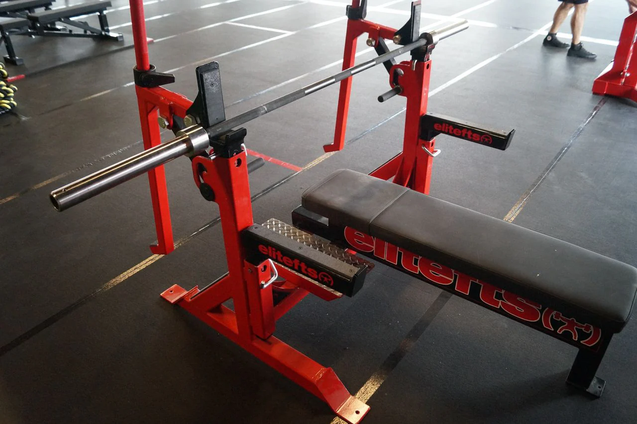 elitefts Signature Competition Olympic Bench with Safeties Foot Lever and Logo Panels - Image 3